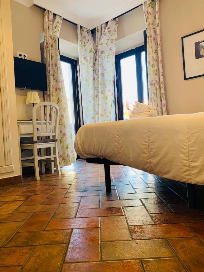 Hotel Plaza Grande Zafra Bagian luar foto
