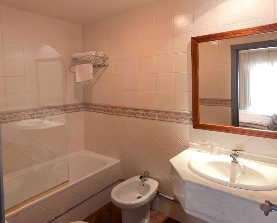 Hotel Plaza Grande Zafra Bagian luar foto